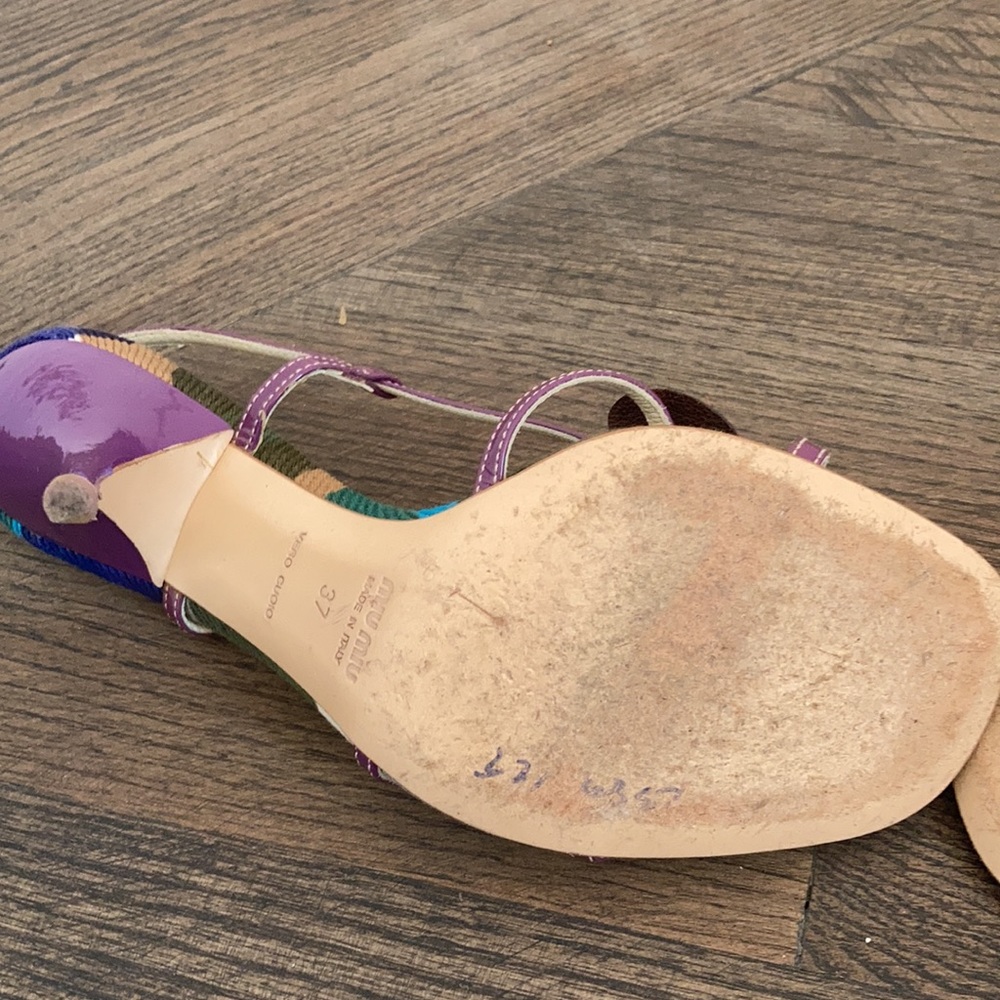 Miu Miu heels in great condition - Picture 9 of 11